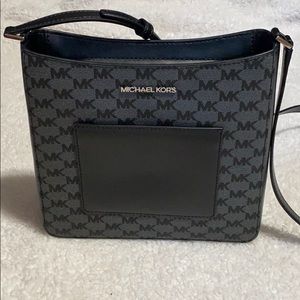 🆕MICHAEL Michael Kors Purse